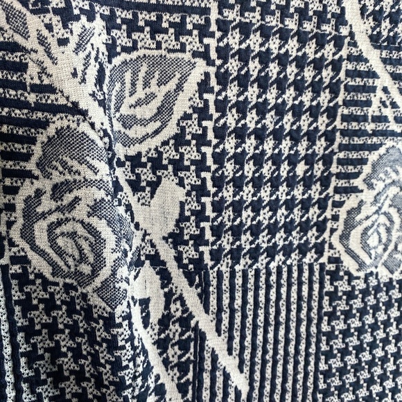 ModCloth Houndstooth Floral Rose Half Sleeve Dress - Picture 4 of 6